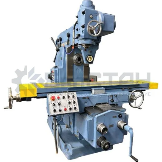 Консольно-фрезерный станок 6Т83Ш